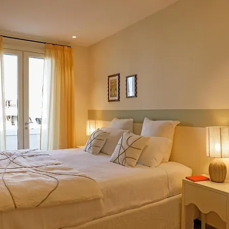 Luxury Duplex In Tropez